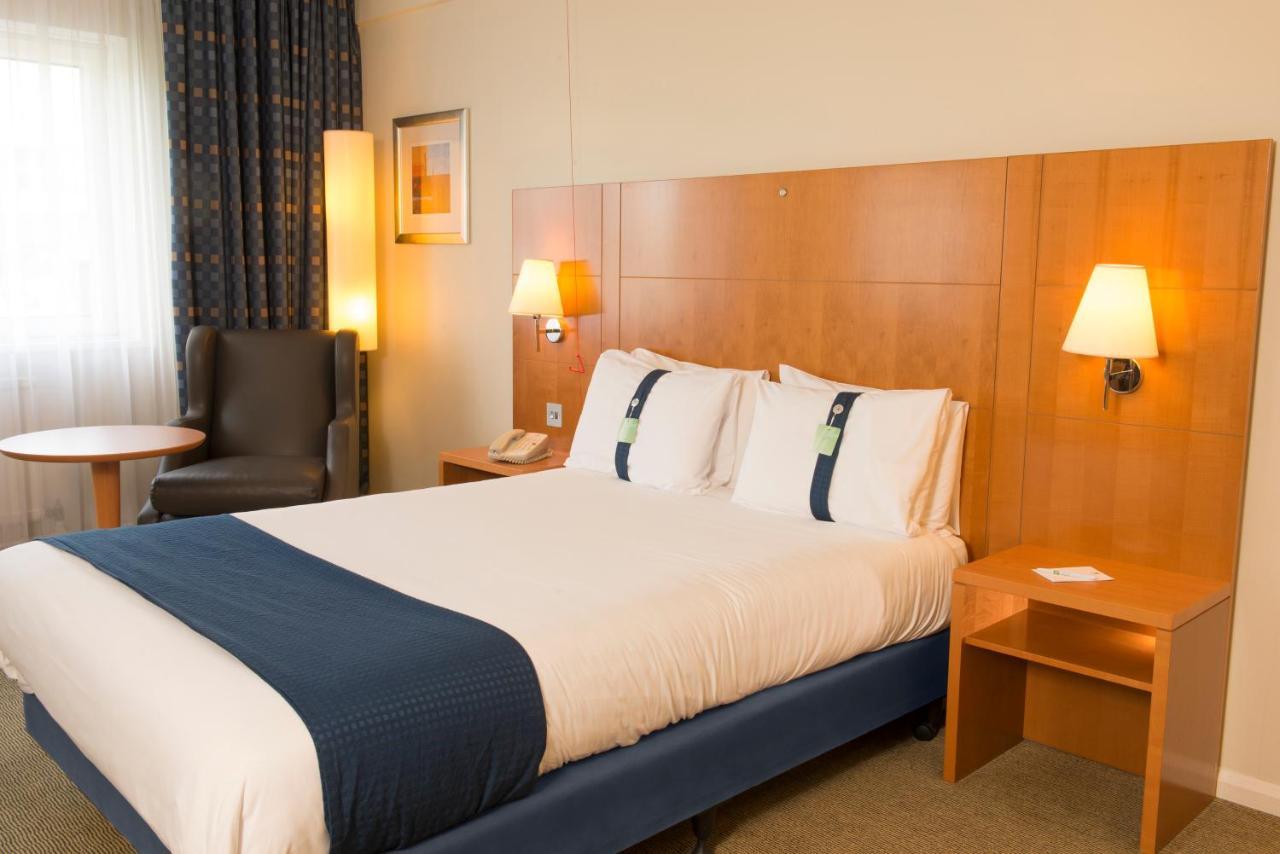 Holiday Inn London Brent Cross, An Ihg Hotel Ngoại thất bức ảnh
