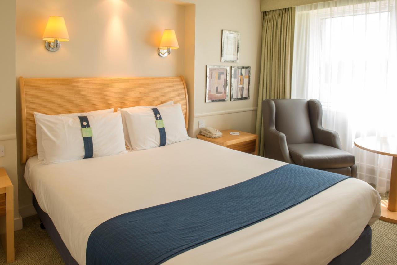 Holiday Inn London Brent Cross, An Ihg Hotel Ngoại thất bức ảnh