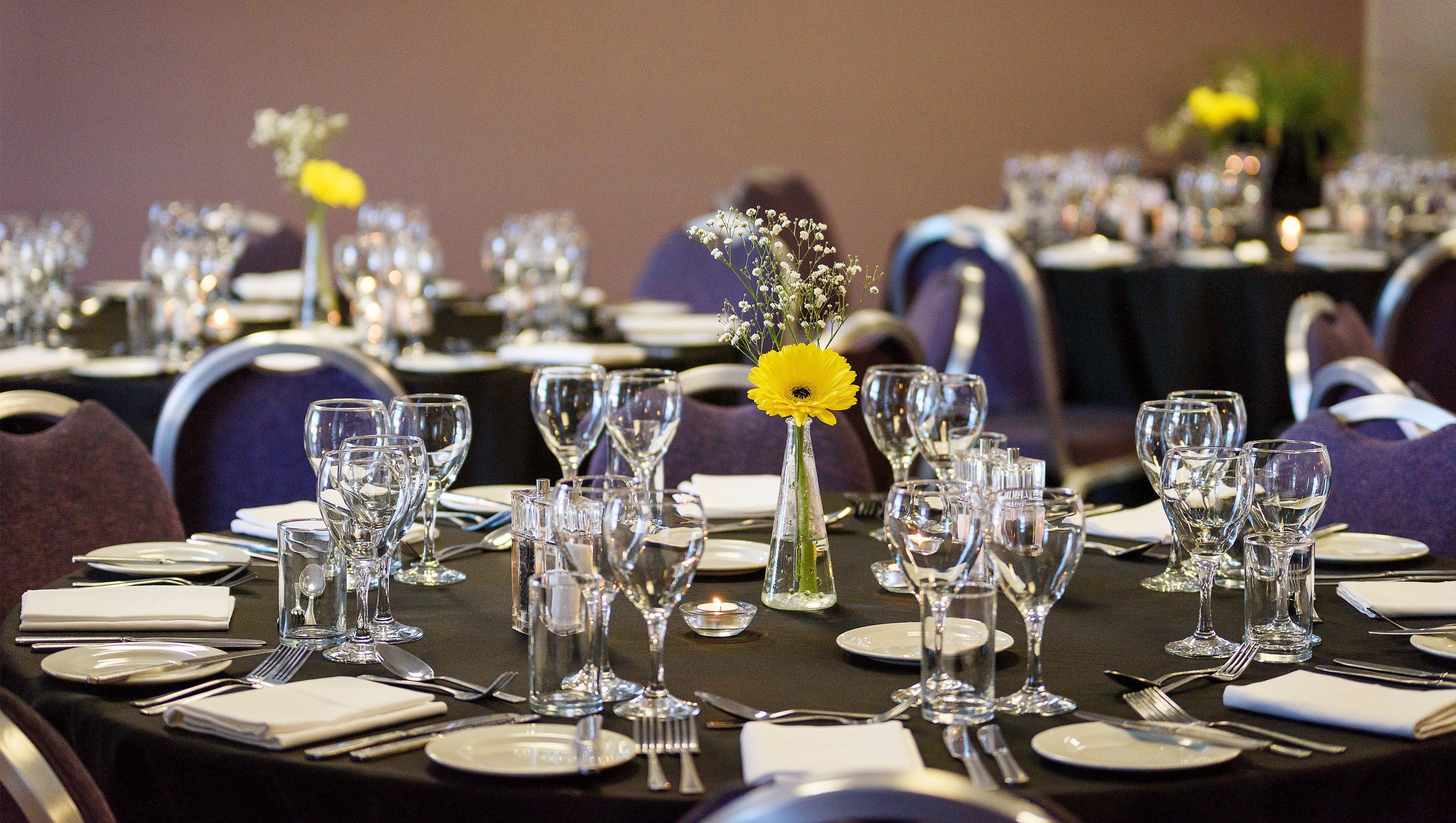Holiday Inn London Brent Cross, An Ihg Hotel Ngoại thất bức ảnh