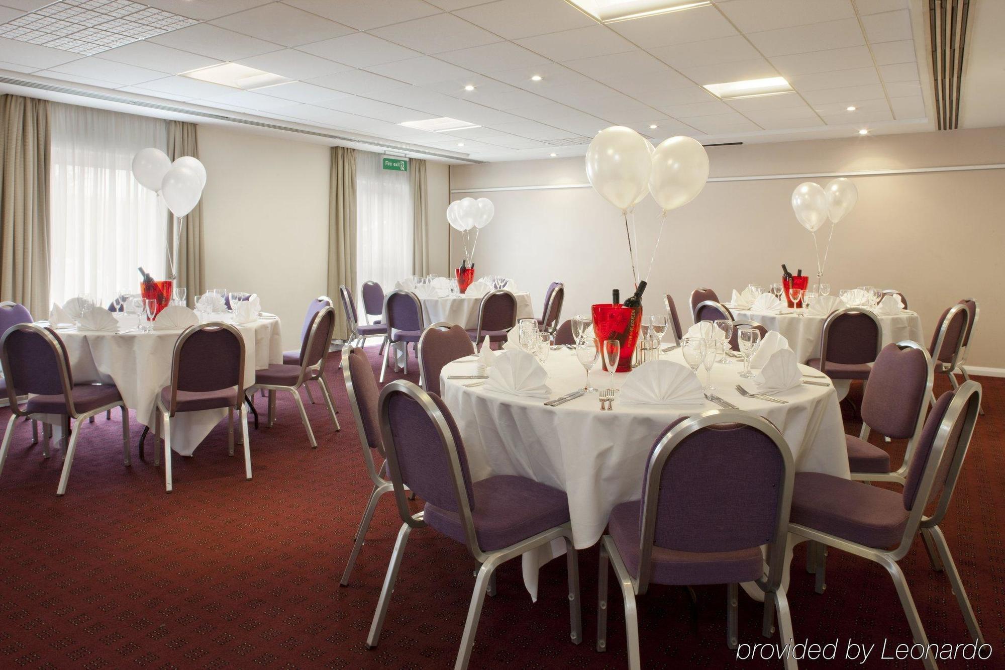 Holiday Inn London Brent Cross, An Ihg Hotel Nhà hàng bức ảnh