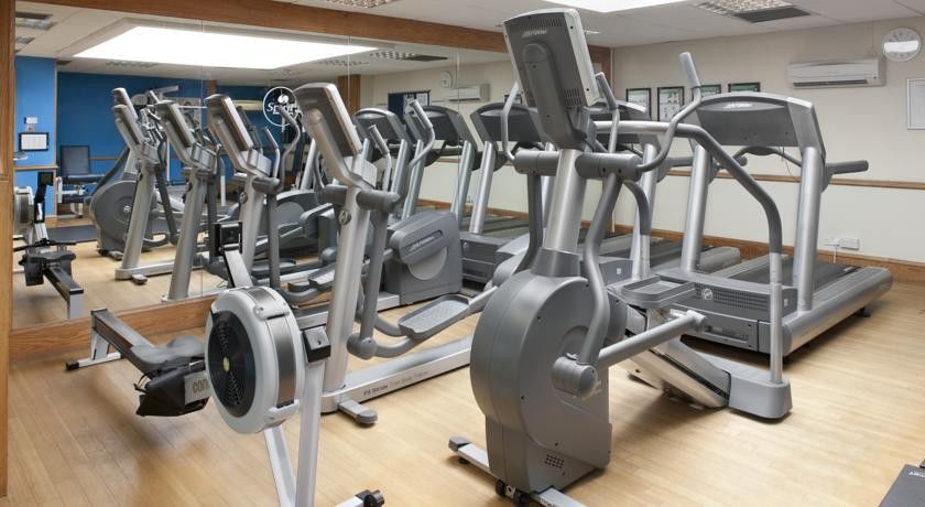 Holiday Inn London Brent Cross, An Ihg Hotel Ngoại thất bức ảnh
