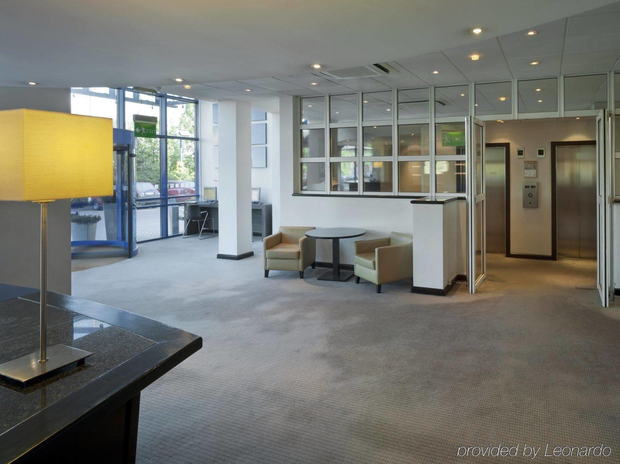 Holiday Inn London Brent Cross, An Ihg Hotel Ngoại thất bức ảnh
