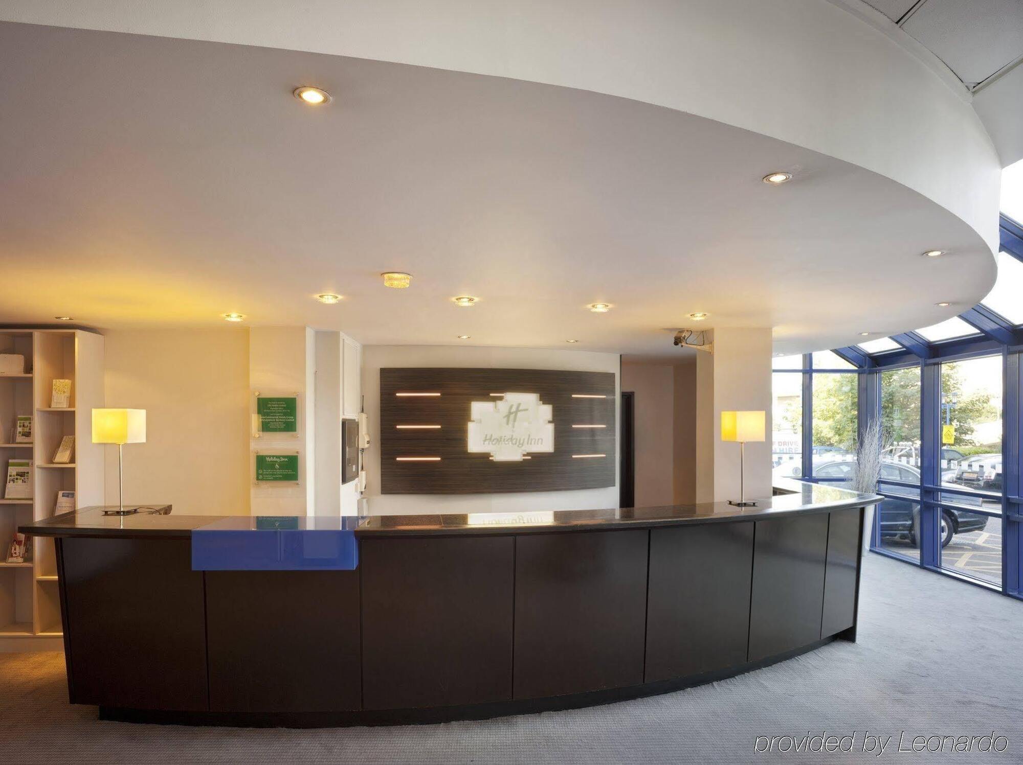 Holiday Inn London Brent Cross, An Ihg Hotel Ngoại thất bức ảnh